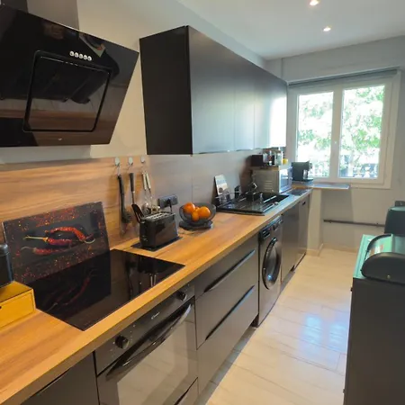 Confort Moderne Au Coeur D'antibes