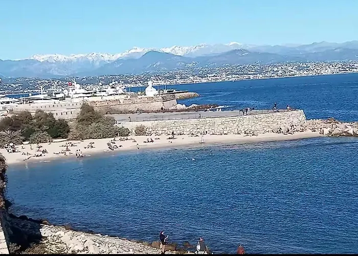 Confort Moderne Au Coeur D'antibes